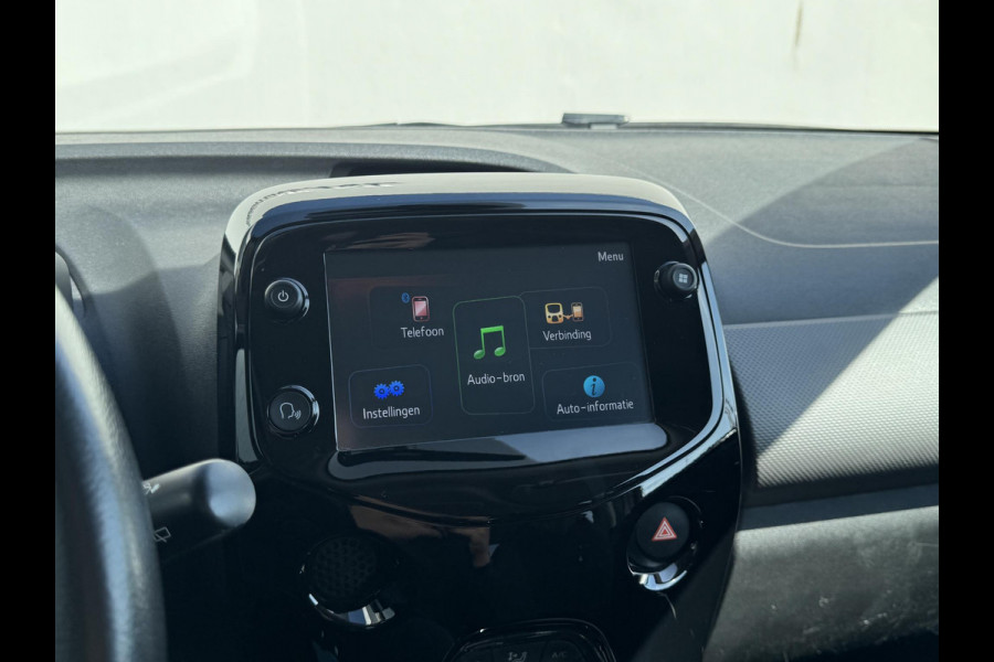 Peugeot 108 1.0 e-VTi Allure | Apple Carplay | Parkeercamera | Prijs is rijklaar