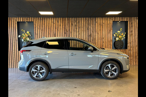 Nissan QASHQAI 1.3 MHEV Premiere Edition / NAP / 360 Camera / Pano/ HUD / Keyless / DAB