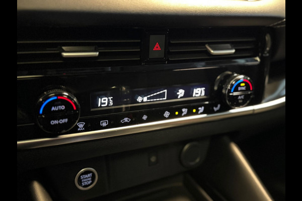 Nissan QASHQAI 1.3 MHEV Premiere Edition / NAP / 360 Camera / Pano/ HUD / Keyless / DAB