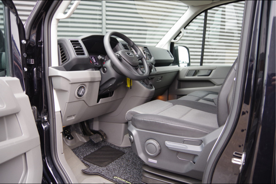 MAN TGE 3.180 35 2.0 L3H3(L2H2) 177PK AUT. 3-ZITS, LED, TREKHAAK, GEV. STOEL, CAMERA, CRUISE, AIRCO, PARKEERSENSOREN, CARPLAY