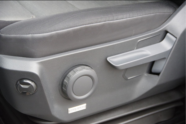 MAN TGE 3.180 35 2.0 L3H3(L2H2) 177PK AUT. 3-ZITS, LED, TREKHAAK, GEV. STOEL, CAMERA, CRUISE, AIRCO, PARKEERSENSOREN, CARPLAY