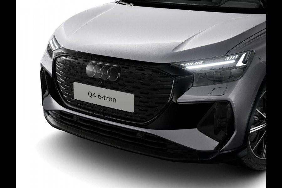 Audi Q4 e-tron 45 S edition Competition 82 kWh 286 pk | Assistentiepakket plus | Glazen panoramadak | Comfortpakket | Lichtpakket plus ambient light |