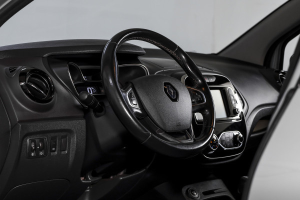 Renault Captur 1.3 TCe 150 PK Intens - Automaat | Cruise | PDC | Camera | NAV+Android Auto | ECC | LED | Trekhaak | LM 17" |