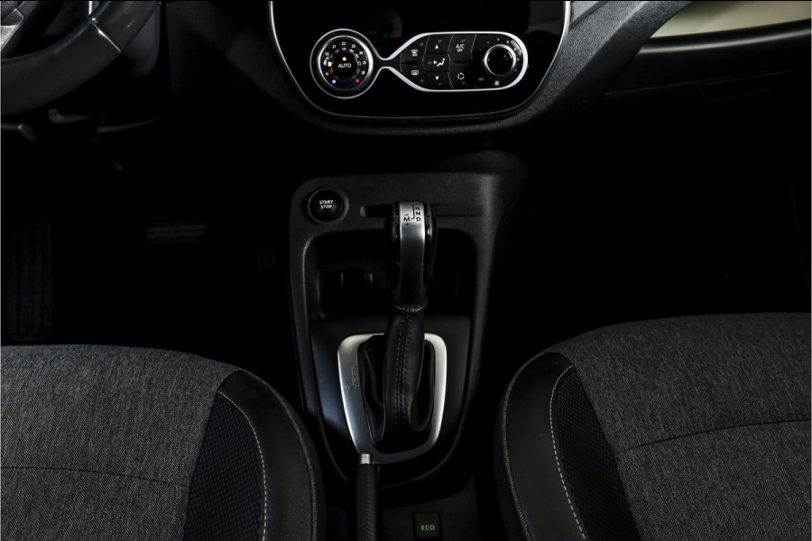 Renault Captur 1.3 TCe 150 PK Intens - Automaat | Cruise | PDC | Camera | NAV+Android Auto | ECC | LED | Trekhaak | LM 17" |