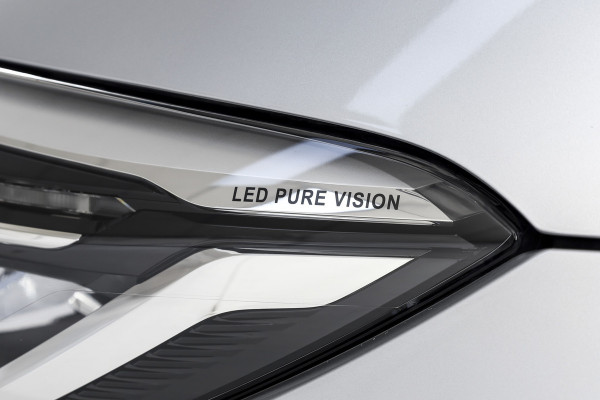 Renault Captur 1.3 TCe 150 PK Intens - Automaat | Cruise | PDC | Camera | NAV+Android Auto | ECC | LED | Trekhaak | LM 17" |