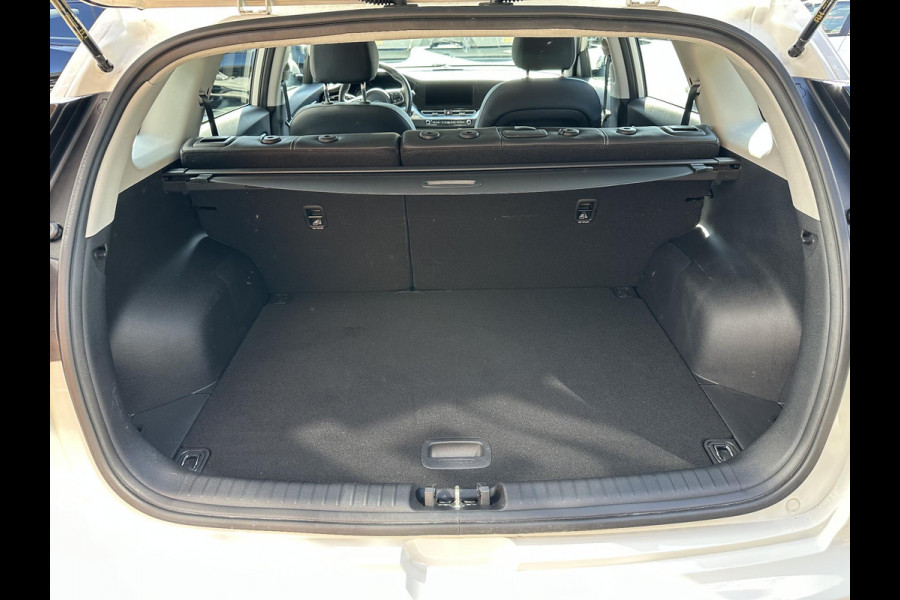 Kia e-Niro DynamicLine 64 kWh | 3-Fase | Camera | Adaptieve cruise control | NL-Auto |