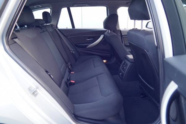 BMW 3 Serie Touring 320d High Executive / Navi / Incl. BTW / Stoelverw. / Cruise Control / Climate