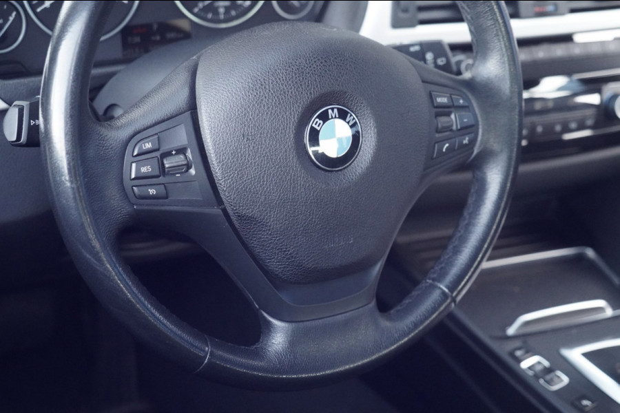 BMW 3 Serie Touring 320d High Executive / Navi / Incl. BTW / Stoelverw. / Cruise Control / Climate