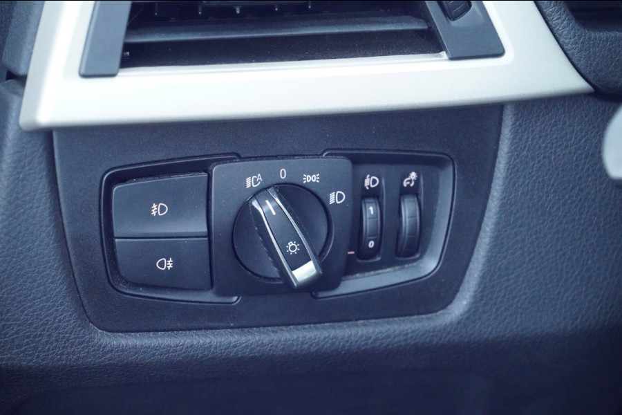 BMW 3 Serie Touring 320d High Executive / Navi / Incl. BTW / Stoelverw. / Cruise Control / Climate