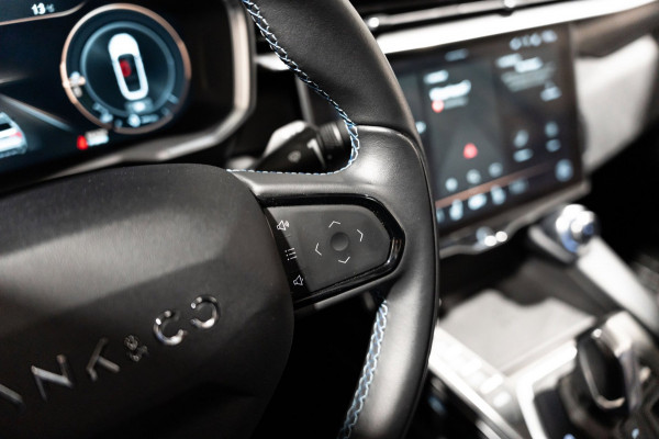 Lynk & Co 01 1.5 2022 SNEL-LADEN LED PANO CAMERA 20INCH NAVI