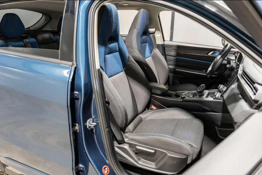 Lynk & Co 01 1.5 2022 SNEL-LADEN LED PANO CAMERA 20INCH NAVI