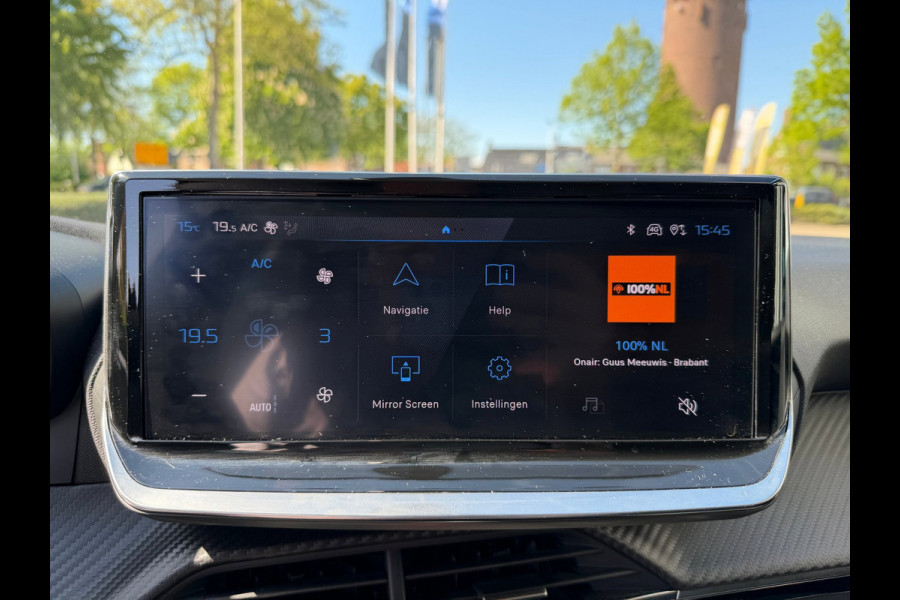 Peugeot 208 1.2 PureTech 100 Allure Navi / Camera V&A / Dodehoek / P-sensoren / APP connect