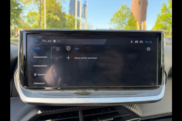 Peugeot 208 1.2 PureTech 100 Allure Navi / Camera V&A / Dodehoek / P-sensoren / APP connect