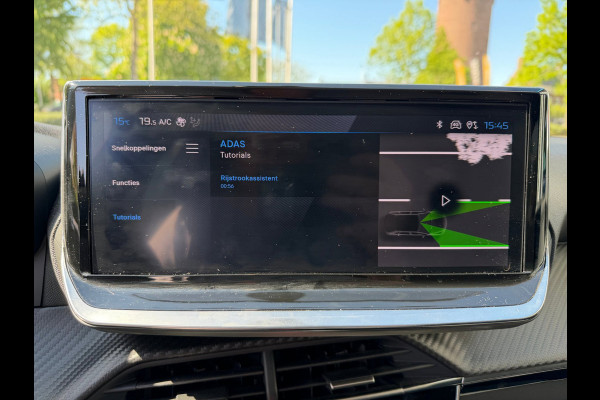 Peugeot 208 1.2 PureTech 100 Allure Navi / Camera V&A / Dodehoek / P-sensoren / APP connect