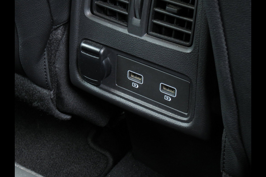 Renault Captur 1.0 TCe 100 Intens | CLIMA AIRCO | CRUISE CONTROL | DR RADIO |