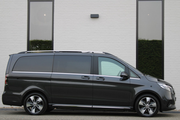 Mercedes-Benz Eqv 300 L2 / AMG / Panorama / 7-Persoons / Burmester / Electr Stoelen / Vol Opties / NIEUWSTAAT