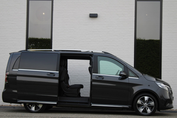 Mercedes-Benz Eqv 300 L2 / AMG / Panorama / 7-Persoons / Burmester / Electr Stoelen / Vol Opties / NIEUWSTAAT