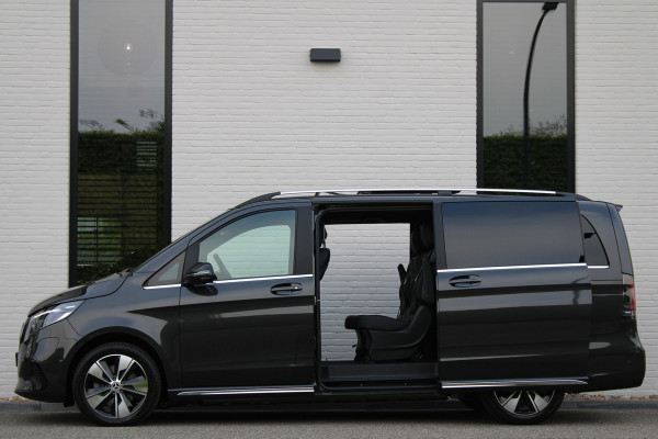 Mercedes-Benz Eqv 300 L2 / AMG / Panorama / 7-Persoons / Burmester / Electr Stoelen / Vol Opties / NIEUWSTAAT