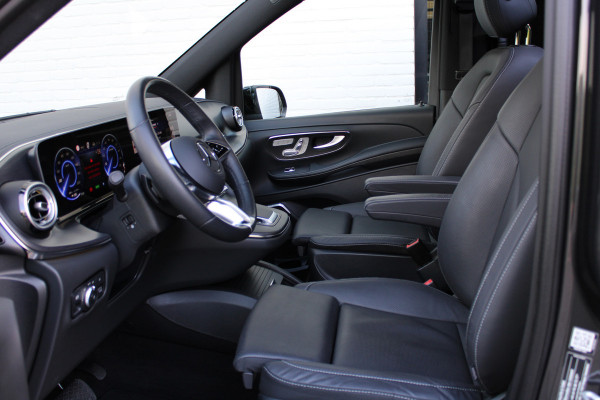 Mercedes-Benz Eqv 300 L2 / AMG / Panorama / 7-Persoons / Burmester / Electr Stoelen / Vol Opties / NIEUWSTAAT