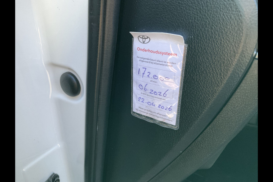 Toyota Land Cruiser 5-Pers 2.8 D-4D Professional 5p. 360° Leer Stoelverw+koel Trekhaak (3000kg)