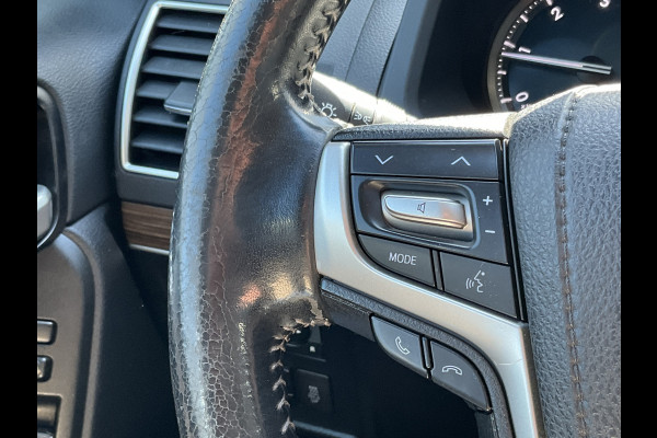 Toyota Land Cruiser 5-Pers 2.8 D-4D Professional 5p. 360° Leer Stoelverw+koel Trekhaak (3000kg)