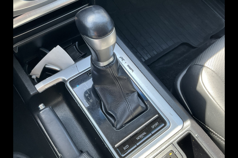 Toyota Land Cruiser 5-Pers 2.8 D-4D Professional 5p. 360° Leer Stoelverw+koel Trekhaak (3000kg)