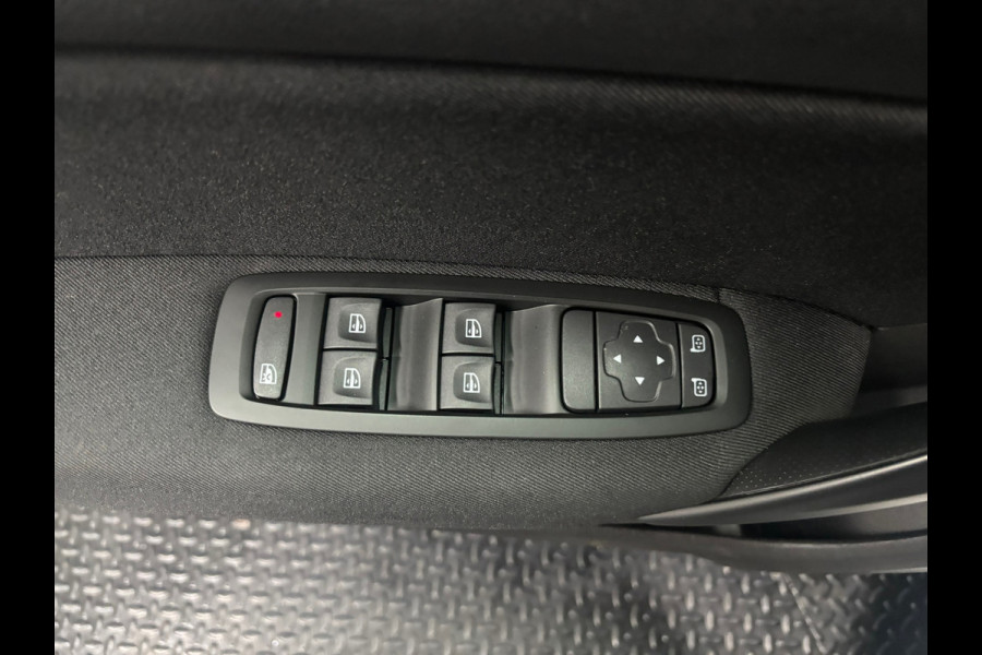 Renault Mégane Estate 1.3 TCe Limited Clima | Cruise | Navi | PDC | Trekhaak