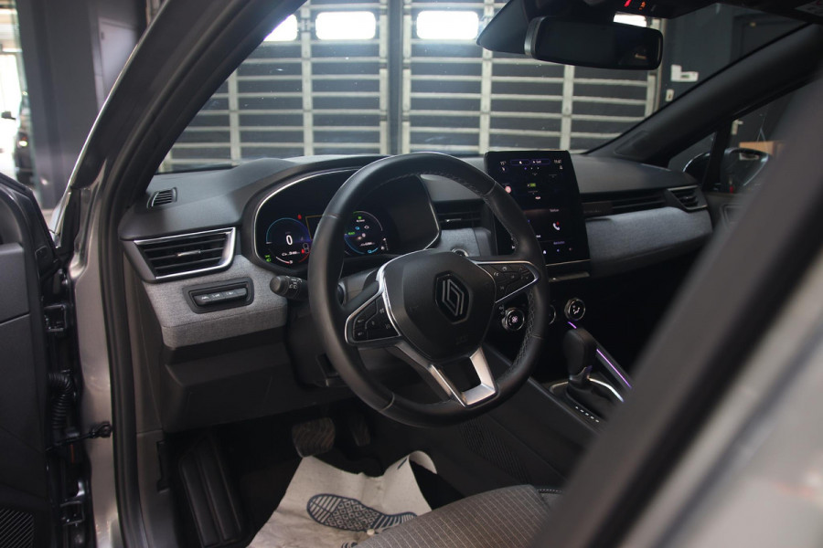 Renault Clio 1.6 E-Tech Full Hybrid 145PK techno NAP-LED-VIRTUA