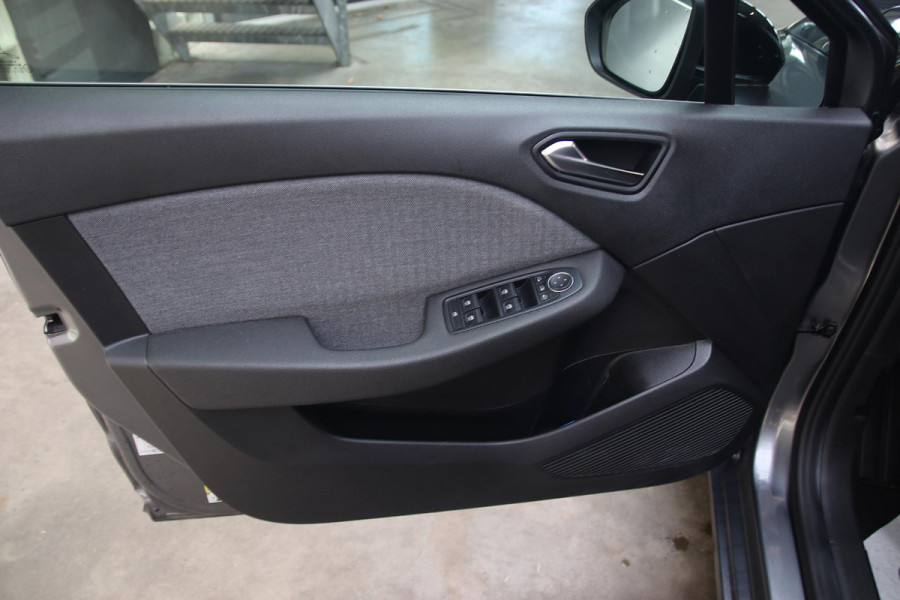 Renault Clio 1.6 E-Tech Full Hybrid 145PK techno NAP-LED-VIRTUA