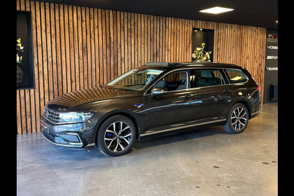 Volkswagen Passat Variant 1.4 TSI PHEV GTE Business / BTW / Pano / Camera / Keyless / Sfeerverlichting / Carplay / Gordijn