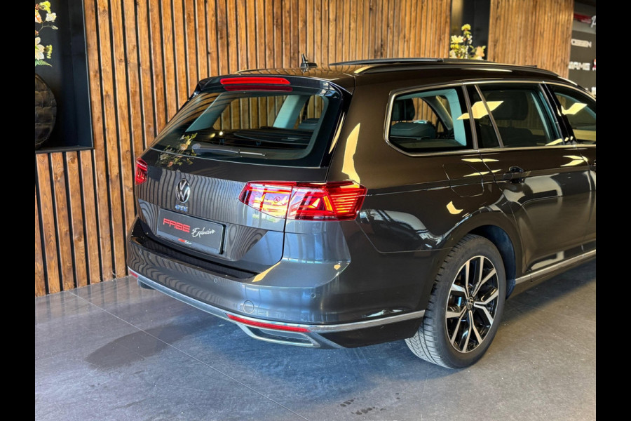 Volkswagen Passat Variant 1.4 TSI PHEV GTE Business / BTW / Pano / Camera / Keyless / Sfeerverlichting / Carplay / Gordijn