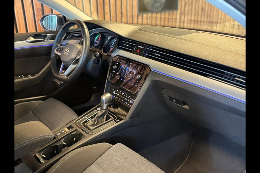 Volkswagen Passat Variant 1.4 TSI PHEV GTE Business / BTW / Pano / Camera / Keyless / Sfeerverlichting / Carplay / Gordijn