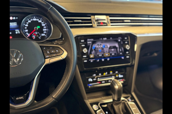 Volkswagen Passat Variant 1.4 TSI PHEV GTE Business / BTW / Pano / Camera / Keyless / Sfeerverlichting / Carplay / Gordijn