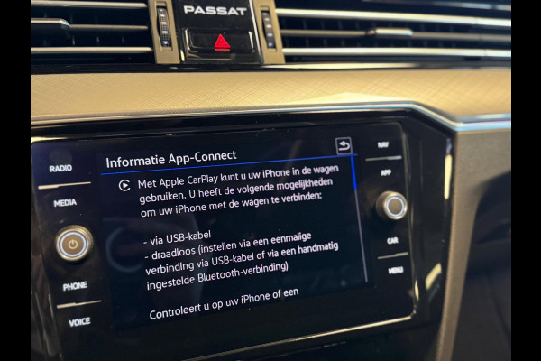 Volkswagen Passat Variant 1.4 TSI PHEV GTE Business / BTW / Pano / Camera / Keyless / Sfeerverlichting / Carplay / Gordijn