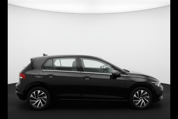 Volkswagen Golf eHybrid PHEV 204PK DSG STYLE CAMERA/NAVI/STUURVERW.