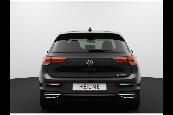 Volkswagen Golf eHybrid PHEV 204PK DSG STYLE CAMERA/NAVI/STUURVERW.
