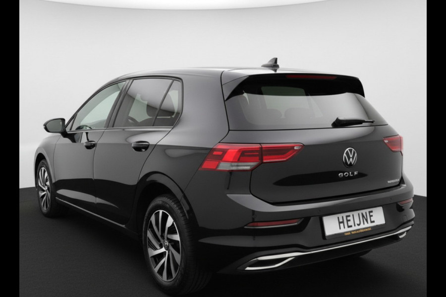 Volkswagen Golf eHybrid PHEV 204PK DSG STYLE CAMERA/NAVI/STUURVERW.