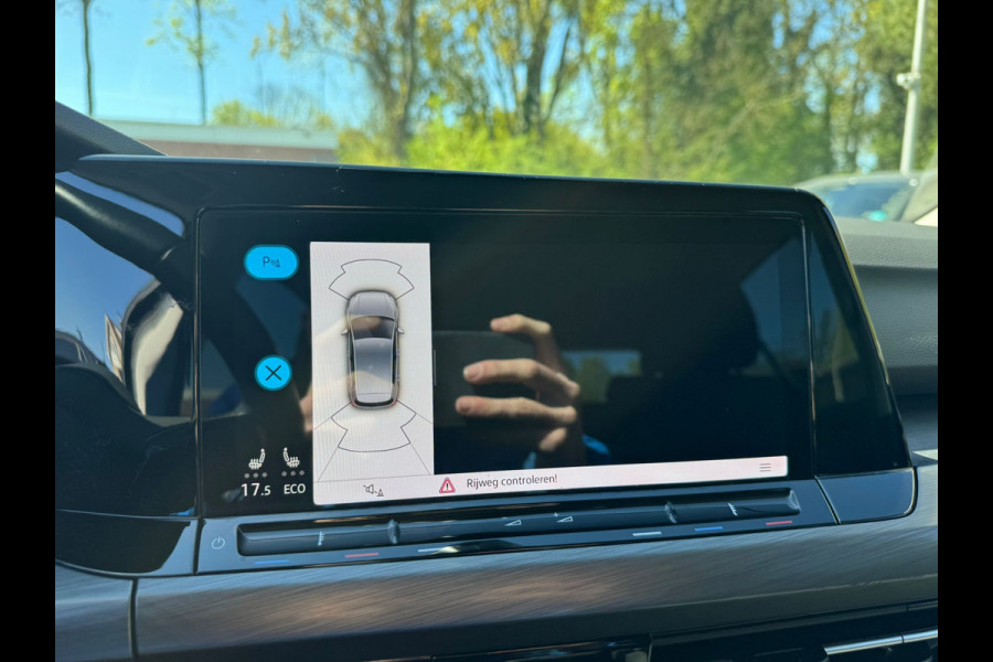 Volkswagen Golf eHybrid PHEV 204PK DSG STYLE CAMERA/NAVI/STUURVERW.