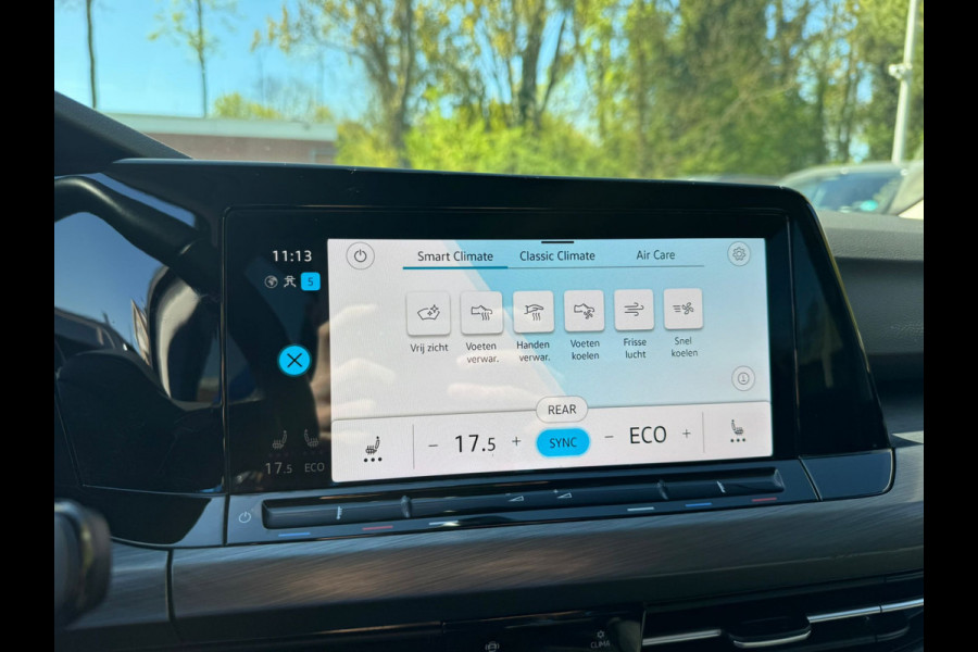 Volkswagen Golf eHybrid PHEV 204PK DSG STYLE CAMERA/NAVI/STUURVERW.