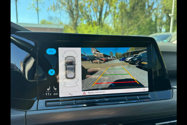 Volkswagen Golf eHybrid PHEV 204PK DSG STYLE CAMERA/NAVI/STUURVERW.