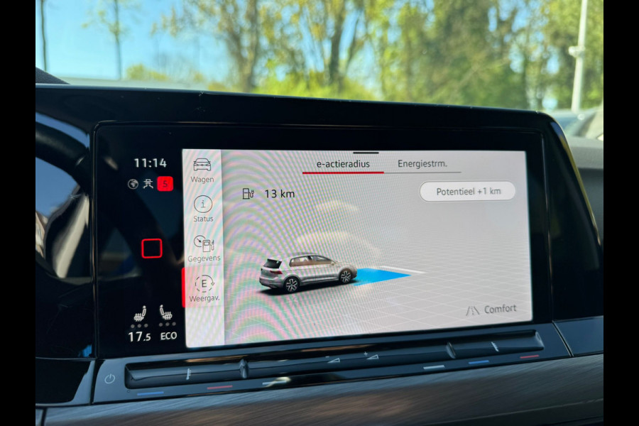 Volkswagen Golf eHybrid PHEV 204PK DSG STYLE CAMERA/NAVI/STUURVERW.