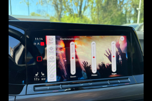 Volkswagen Golf eHybrid PHEV 204PK DSG STYLE CAMERA/NAVI/STUURVERW.