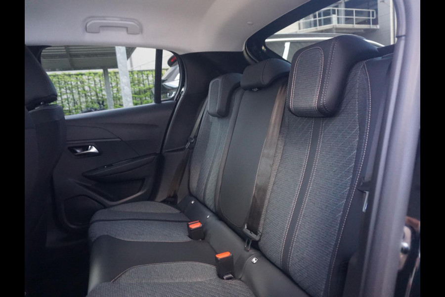 Peugeot 208 1.2 Hybrid 110 e-DCS6 Allure 360 camera