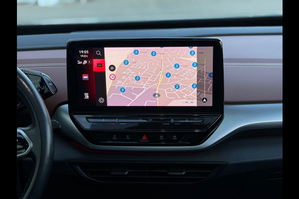 Volkswagen ID.4 Pro MAX 77 kWh, VOL OPTIES, panoramadak, soh 98 %, leder, el bedienbare trekhaak 21 inch, matrix led,, 360 camera