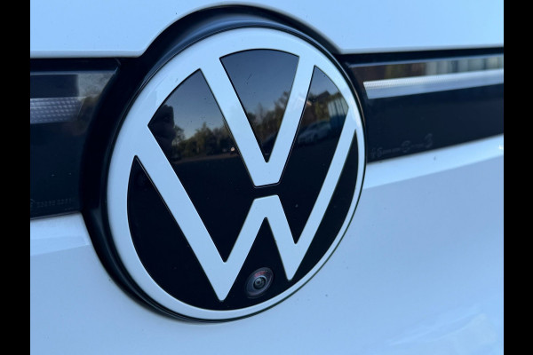 Volkswagen ID.4 Pro MAX 77 kWh, VOL OPTIES, panoramadak, soh 98 %, leder, el bedienbare trekhaak 21 inch, matrix led,, 360 camera