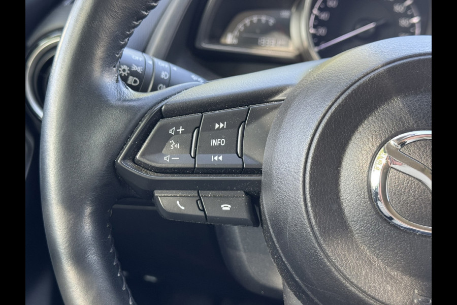 Mazda 2 1.5 Skyactiv-G Sport Selected | Navi, Cruise, Airco, Camera, DAB, Bluetooth | 1e Eigenaar | NAP |