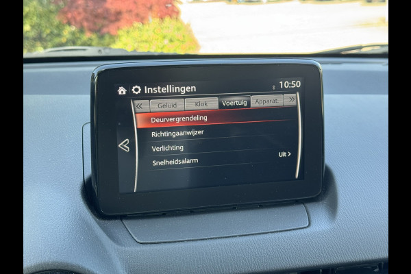 Mazda 2 1.5 Skyactiv-G Sport Selected | Navi, Cruise, Airco, Camera, DAB, Bluetooth | 1e Eigenaar | NAP |