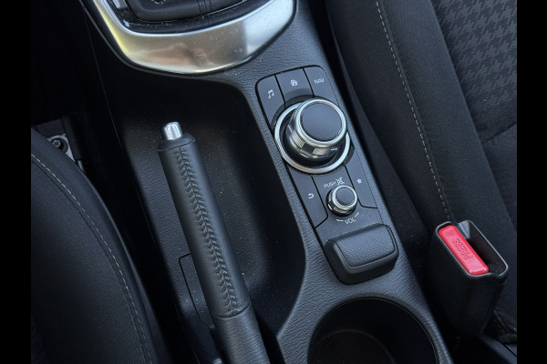 Mazda 2 1.5 Skyactiv-G Sport Selected | Navi, Cruise, Airco, Camera, DAB, Bluetooth | 1e Eigenaar | NAP |