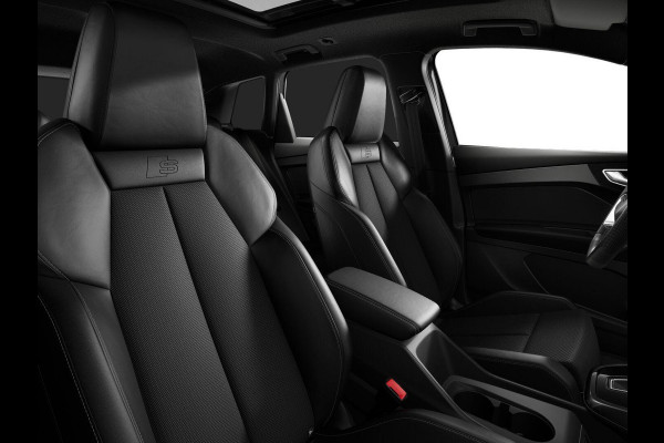 Audi Q4 e-tron 45 S edition Competition 82 kWh 286 pk | Assistentiepakket plus | Comfortpakket | Glazen panoramadak | Lichtpakket plus ambient light |