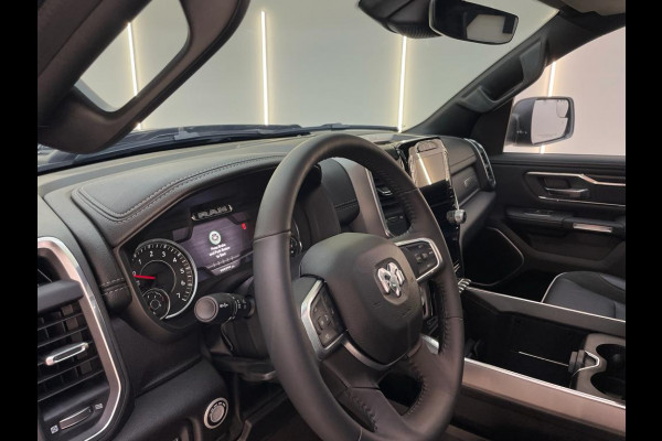 Dodge Ram Pick Up BJ2024 5.7 V8 4x4 Laramie Night Limited Pack 22inch / PANO / LPG / NL-AUTO